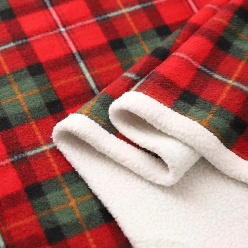 Christmas Plaid Throw - Bedsure Blanket - Christmas Gift