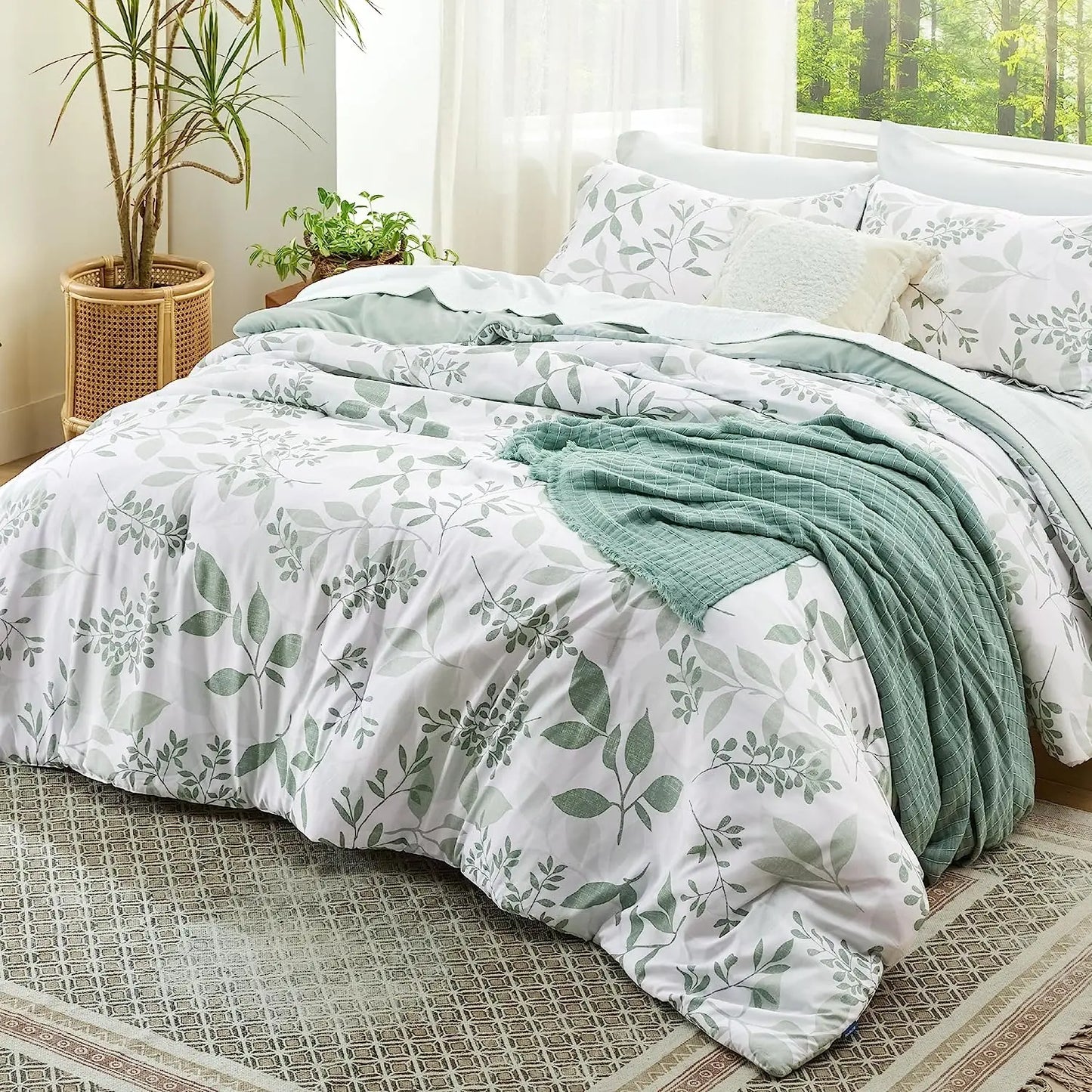 Bedsure Comforter Set *3Pcs - Botanical Pattern