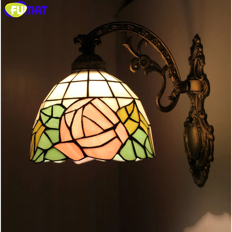 Tiffany Stained Glass Wall Sconce - Retro Rose Lampshade