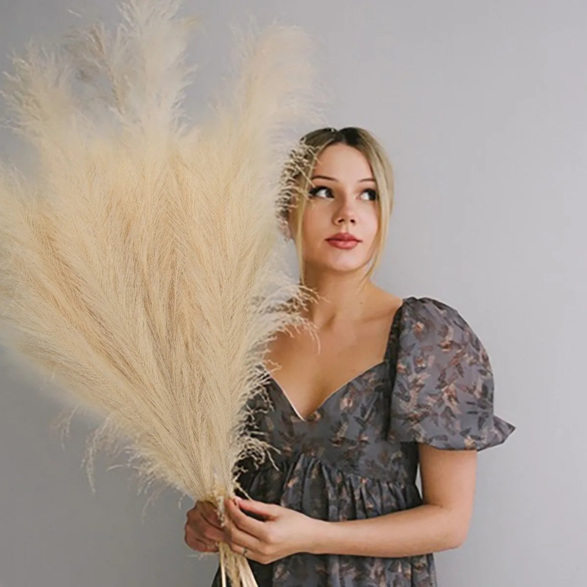 Pampas Grass Stems - Silk - 43" Tall