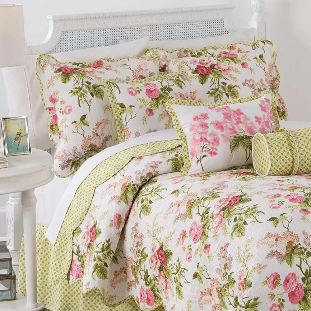 Emma Gardens Floral 4-Piece Reversible Comforter