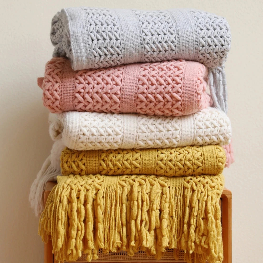 Throw Blanket with Tassels