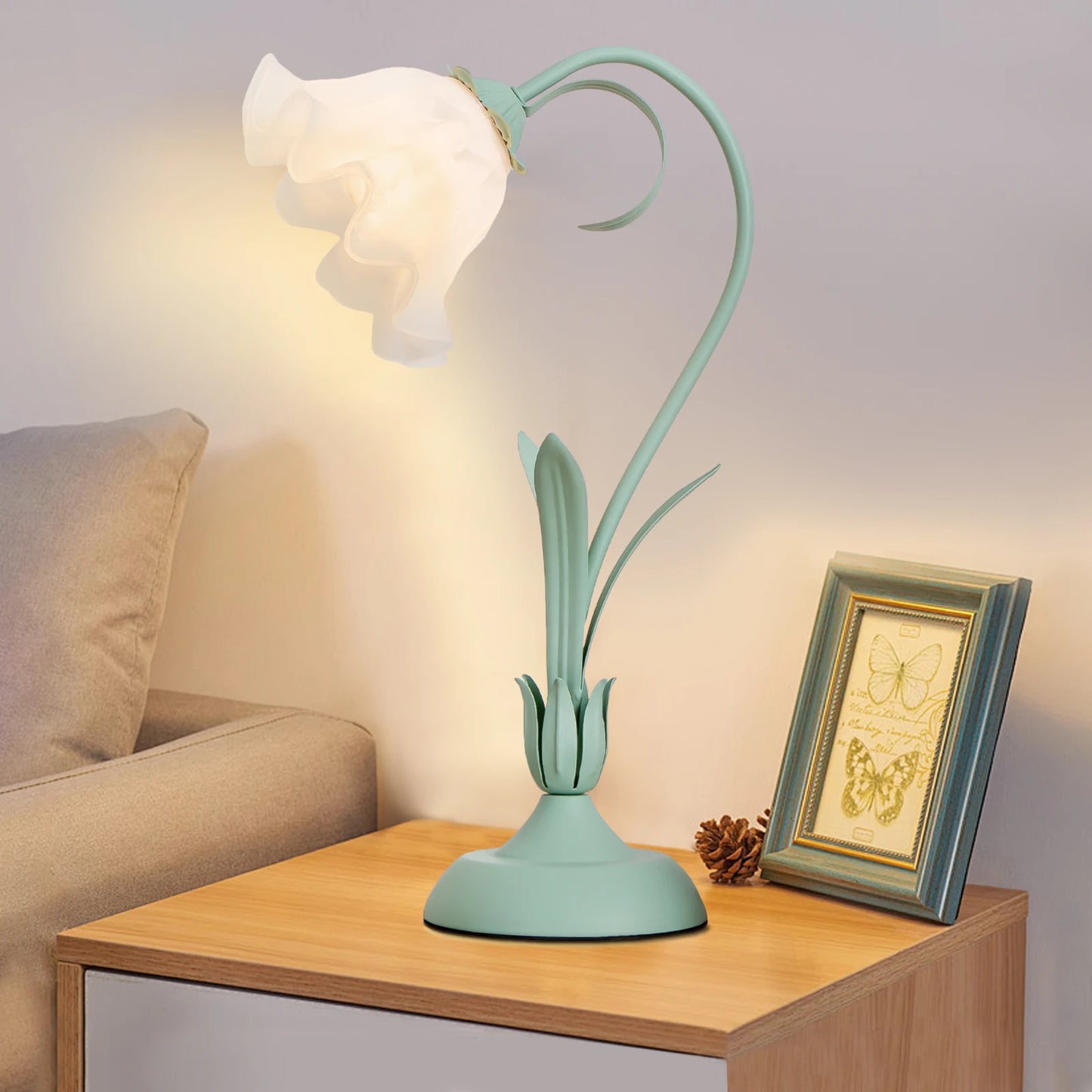 Retro Table Lamp - Desk Lamp - Novelty - Flower Shape